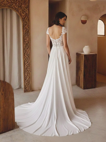 ボヘミアンウェディングドレス レース Aライン トレーン付き ナチュラルウエスト ウェディングドレス 機能的なボタン 半袖 スクエアネック ホワイト