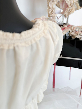 スイートベージュの半袖ポリエステルトップス