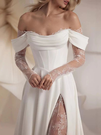 ボヘミアンウェディングドレス、ネックラインのデザイン、長袖、トレーン付きレースブライダルガウン