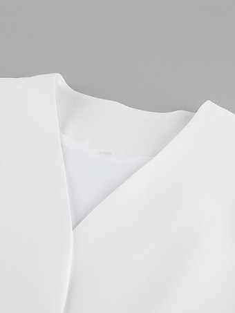 Vネックのラップトップスとハイウエストロングスカートのツーピースセット（レディース 2026年）