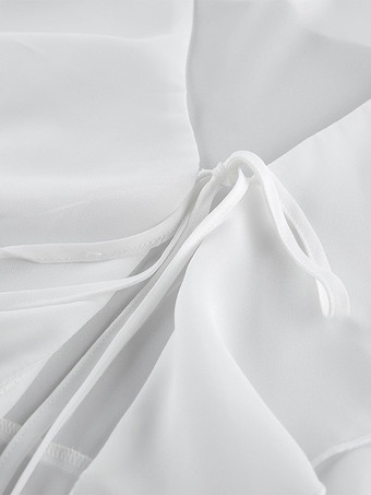 フリルトリムVネックフレアスリーブトップスとスモックウエストミニスカートのツーピースセット 2026