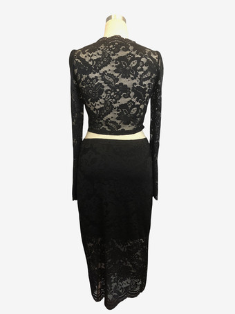 フローラルレースの長袖クロップトップとミディスカートのツーピースセット（レディース 2026）