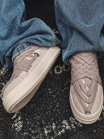 メンズカジュアルシューズ ラウンドトゥ レースアップデザイン フラットスケートスニーカー