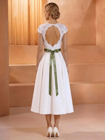 ヴィンテージショートウェディングドレス スウィートハートネック 半袖 ナチュラルウエスト レース ティーレングス サッシュブライダルガウン
