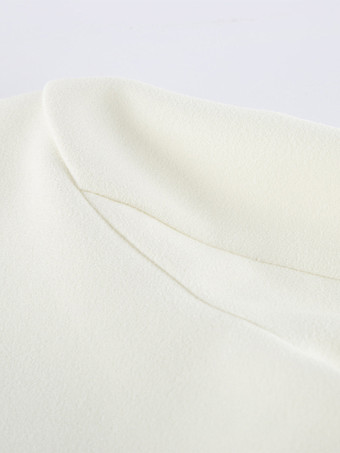 クリーム色のノッチドラペルレディースブレザー - オーバーサイズシングルブレストジャケット - 落ち着いたミニマリストストリートカジュアル春コーデ 2026