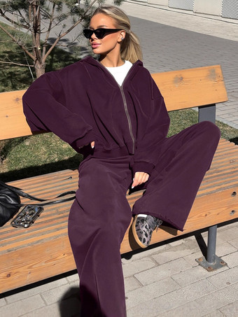アクティブな女性のためのアスレジャースタイルセット - プラム色のフード付きジップアップワイドレッグトラックスーツ - 2026年春のラウンジヨガウェア