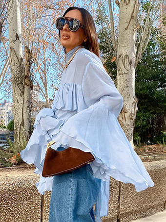 ティアードフリルライトブルーレディースブラウス - エレガントなハイネックベルスリーブトップス - ボヘミアンシックビーチウェア 2026