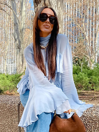 ティアードフリルライトブルーレディースブラウス - エレガントなハイネックベルスリーブトップス - ボヘミアンシックビーチウェア 2026
