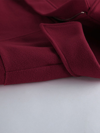 バーガンディレッドのレディースクロップドジャケット - シックなターンカラー、ジップアップ、伸縮性のある裾 - 2026年春のカジュアルストリートウェア