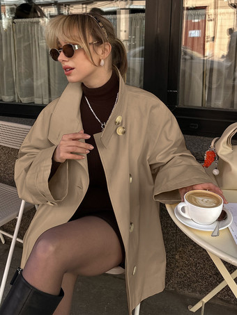 コットン混紡レディーストレンチジャケット - ミニマルなダブルブレスト、ワイドスリーブ、オーバーサイズフィット - 2026年春のカジュアルストリートウェア