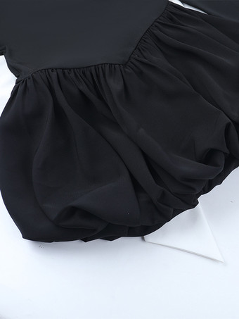 スクエアネックのレディースバブルミニドレス、大きなリボン付き - ブラック、長袖、エレガントなコントラスト - オードリースタイル、春のパーティウェア 2026