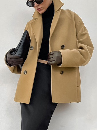キャメルダブルブレストレディースピーコート - ミニマルなノッチドラペル、ボックスシルエット - 2026年春のさりげないラグジュアリーストリートウェア