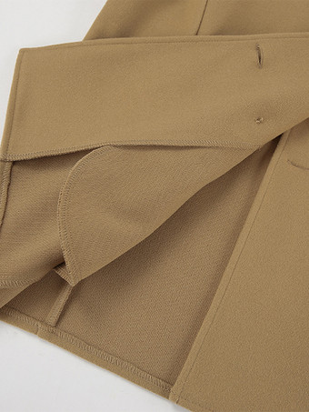 キャメルダブルブレストレディースピーコート - ミニマルなノッチドラペル、ボックスシルエット - 2026年春のさりげないラグジュアリーストリートウェア