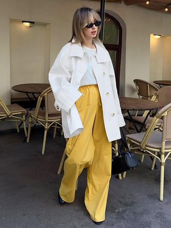 コットン混紡レディーストレンチジャケット - ミニマルなダブルブレスト、ワイドスリーブ、オーバーサイズフィット - 2026年春のカジュアルストリートウェア