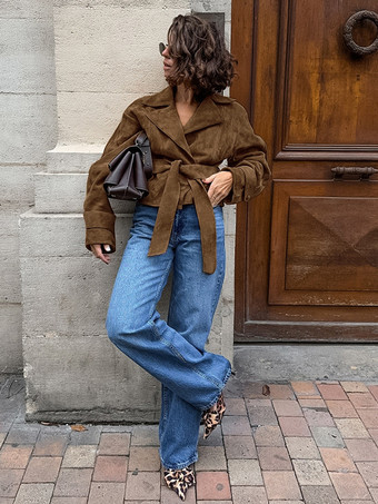 ブラウン スエード レディース クロップド ブレザー - レトロ ラペル ベルト付きウエスト レギュラーフィット ジャケット - ヴィンテージ スプリング デイリー アウトフィット 2026