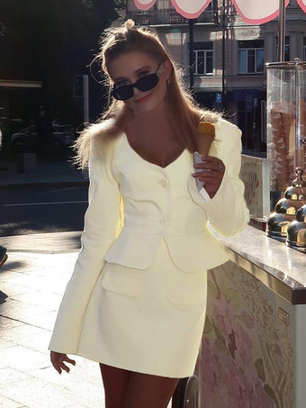 エレガントなレディーススカートスーツセット - ペプラムブレザーとミニスカートのツーピース - オールドマネースタイル 春のビジネスウェア 2026