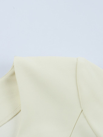 エレガントなレディーススカートスーツセット - ペプラムブレザーとミニスカートのツーピース - オールドマネースタイル 春のビジネスウェア 2026