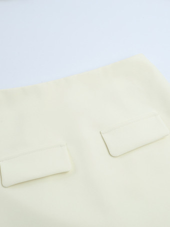 エレガントなレディーススカートスーツセット - ペプラムブレザーとミニスカートのツーピース - オールドマネースタイル 春のビジネスウェア 2026