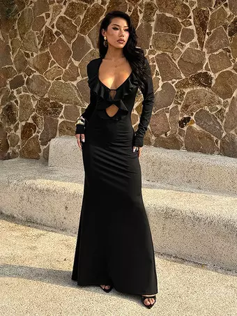 backless bodycon maxi dresses Nyx Black Knitted Dress while the backless cut introduces a refined Backless Bodycon Sleeveless Open Back