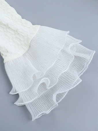 テクスチャードミニドレス（女性用） - クリームホワイト、コケット風、フリルカフ、ボディコン - 夏のビーチデートナイト 2026