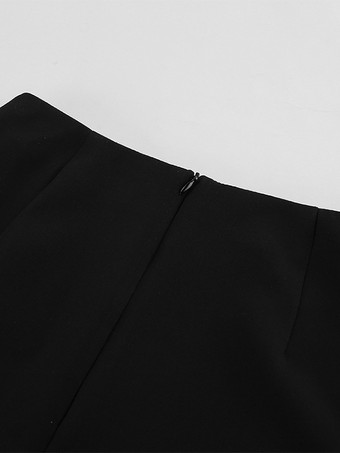 レディース用砂時計型ブレザーセット - ブラックのオールドマネーペプラムスーツ（ミニスカート付き） - 2026年春の仕事・イベント用衣装