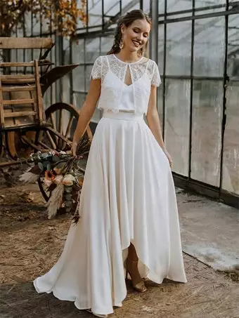 jewel neck lace dress 3-piece Wedding Dress Lace Jewel Neck A-Line Sweep Zipper Short Sleeves
