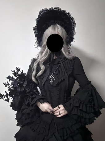 黒のゴシックロリータドレス、フリル付きトランペットスリーブ、長袖フリルロリータドレス