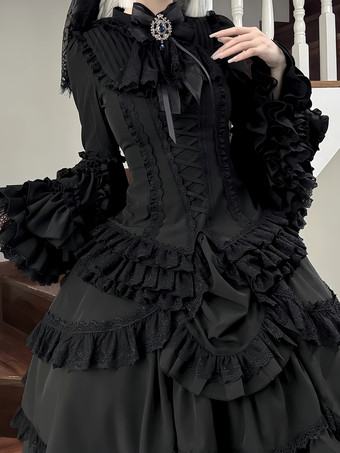 黒のゴシックロリータドレス、フリル付きトランペットスリーブ、長袖フリルロリータドレス