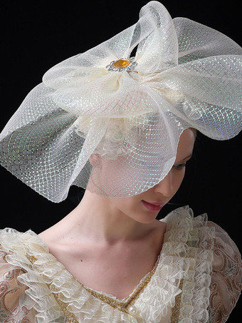 シャンパンカラーのヴィクトリアンロココ調ドレス、レーストリム、フレアスリーブ、花柄プリントのロングボールガウンドレス