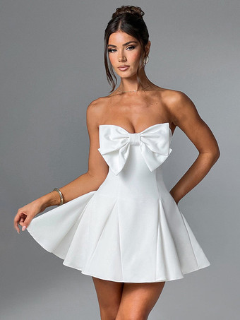 コケットボウドレス（女性用） - ストラップレスハートネックAラインミニドレス - 夏の誕生日パーティー2026