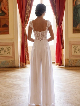 ブライダルジャンプスーツ レースアップリケ フロア丈ジャンプスーツ デザインネックライン 半袖 ナチュラルウエスト アイボリー