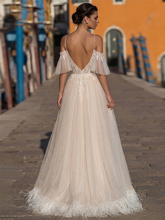 ボヘミアン風ウェディングドレス レース Aライン フロア丈 ナチュラルウエスト ファスナー付き 半袖 Vネック バニラクリーム