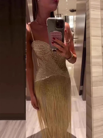 ビーズ装飾フリンジ付きスリップカクテルドレス（女性用） - アプリコットカラーのギャツビー風フラッパースタイルノースリーブマキシガウン - サマーパーティープロム2026