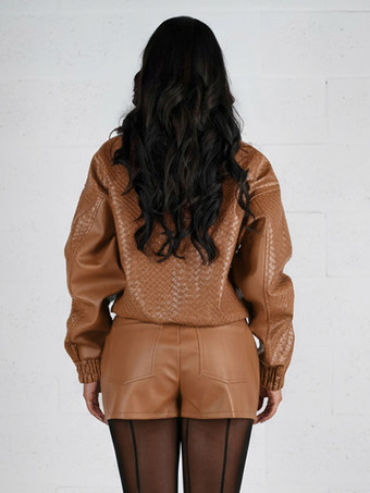 織り柄フェイクレザーボンバージャケット（レディース） - テクスチャード加工ジップアップクロップドジャケット - 2026年春のバイカーストリートウェア