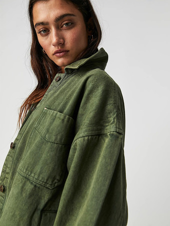 レディース用オーバーサイズデニムジャケット - ミディアムウォッシュ ボーイフレンドフィット サイドスリット トラッカーコート - 2026年春のデイリーストリートウェア