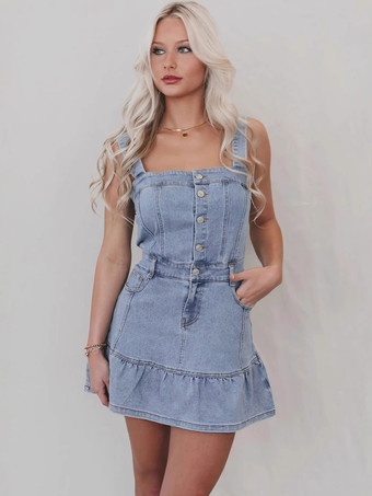 フリル裾デニムワンピース（レディース） - ライトブルーのキュートなY2K風ボタンアップミニドレス - 夏のビーチフェスティバルパーティー衣装 2026