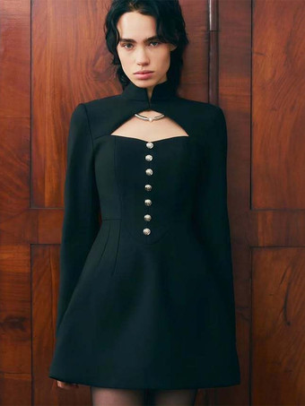 カットアウト長袖ミニドレス（女性用） - モックネックボタンディテールドレス - 春のデートナイトパーティー 2026
