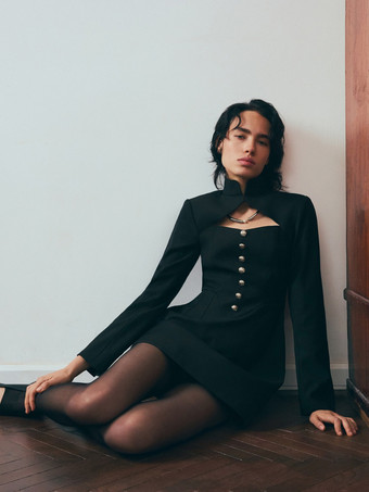 カットアウト長袖ミニドレス（女性用） - モックネックボタンディテールドレス - 春のデートナイトパーティー 2026