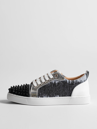 グリッタースケートスニーカー ラウンドトゥ スタッズ付き レースアップ カジュアルシューズ