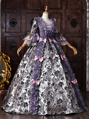 紫色のヴィクトリアン・ロココ調ドレス、花柄プリント、フリル飾りのボールガウン、ヴィンテージドレス