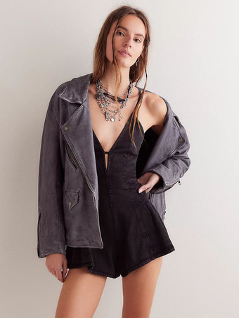 背中開きウォッシュドデニムロンパース（レディース） - グランジ風Vネッククロスストラッププレイスーツ（ポケット付き） - サマーミュージックフェスティバル2026