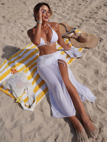 ホワイト エレガントな3ピース水着セット（女性用） - ホルターネックトライアングルビキニ、ゴールドリング付きマキシスカートカバーアップ - サマーリゾート2026