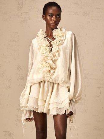 アプリコットフリルレイヤードミニドレス（レディース） - ボヘミアン風ランタンスリーブフラワーVネックスケータードレス（ショートパンツ付き） - 2026年春のパーティー