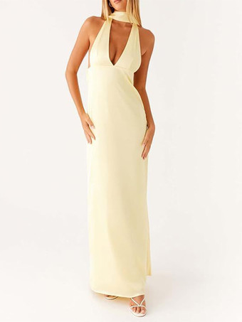 ベージュミニマリズムホルターネックマキシドレス（女性用） - エレガントな背中開きノースリーブプロムガウン（スカーフ付き） - 2026年夏のフォーマルイブニングドレス