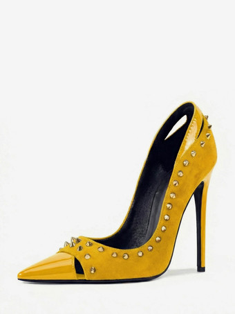 イエロースエード素材のハイヒールパンプス、ポインテッドトゥ、リベット付き、レディース、スリッポンシューズ