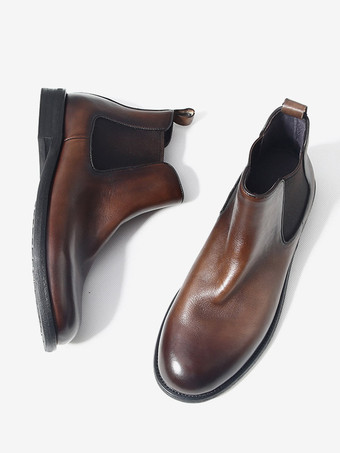 ブラウンのチェルシーブーツ、本革製、ラウンドトゥ、スリッポンブーティ