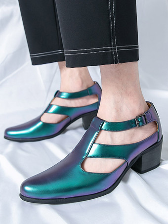 Chaussures métallisées dorées à bout rond et talon compensé ajouré