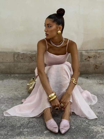 Ensemble deux pièces rose chic quotidien en velours à bretelles sans manches dos nu haut et jupe d'été.