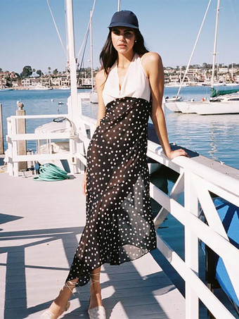 Robe de vacances maxi sans manches à pois col en V robe noire sexy