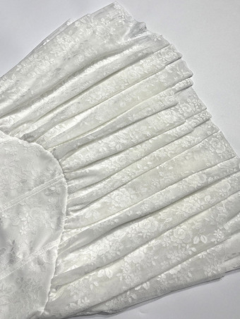 Robe blanche sexy mini dos nu à lacets sans manches col V pour une soirée en amoureux